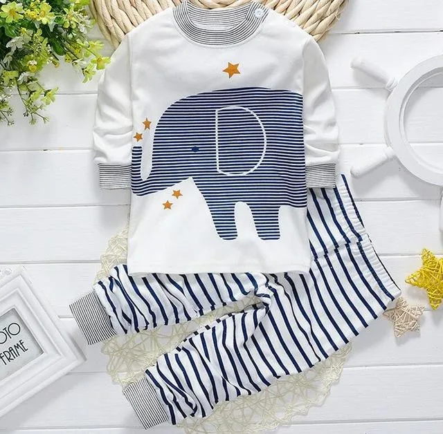 2pcs/set Cartoon winter baby clothing set long sleeved