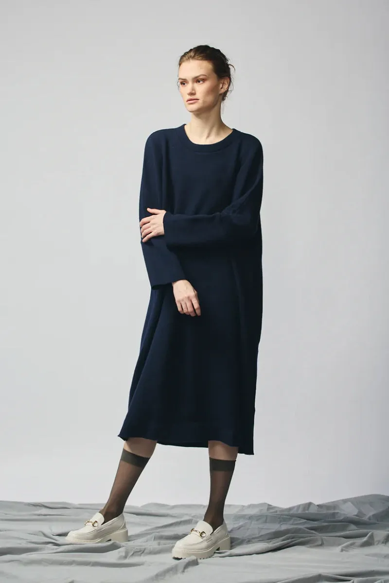 Devlyn van Loon Pullover Sweatshirt Dress (Navy Wool)