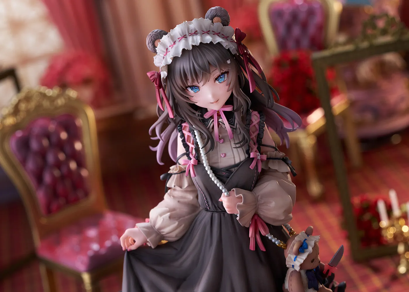 R-chan Gothic Lolita Ver. Illustration by Momoko 1/7 Scale Figure