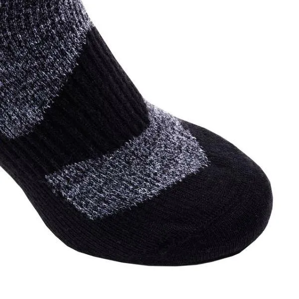 Sealskinz Walking Thin Mid Socks