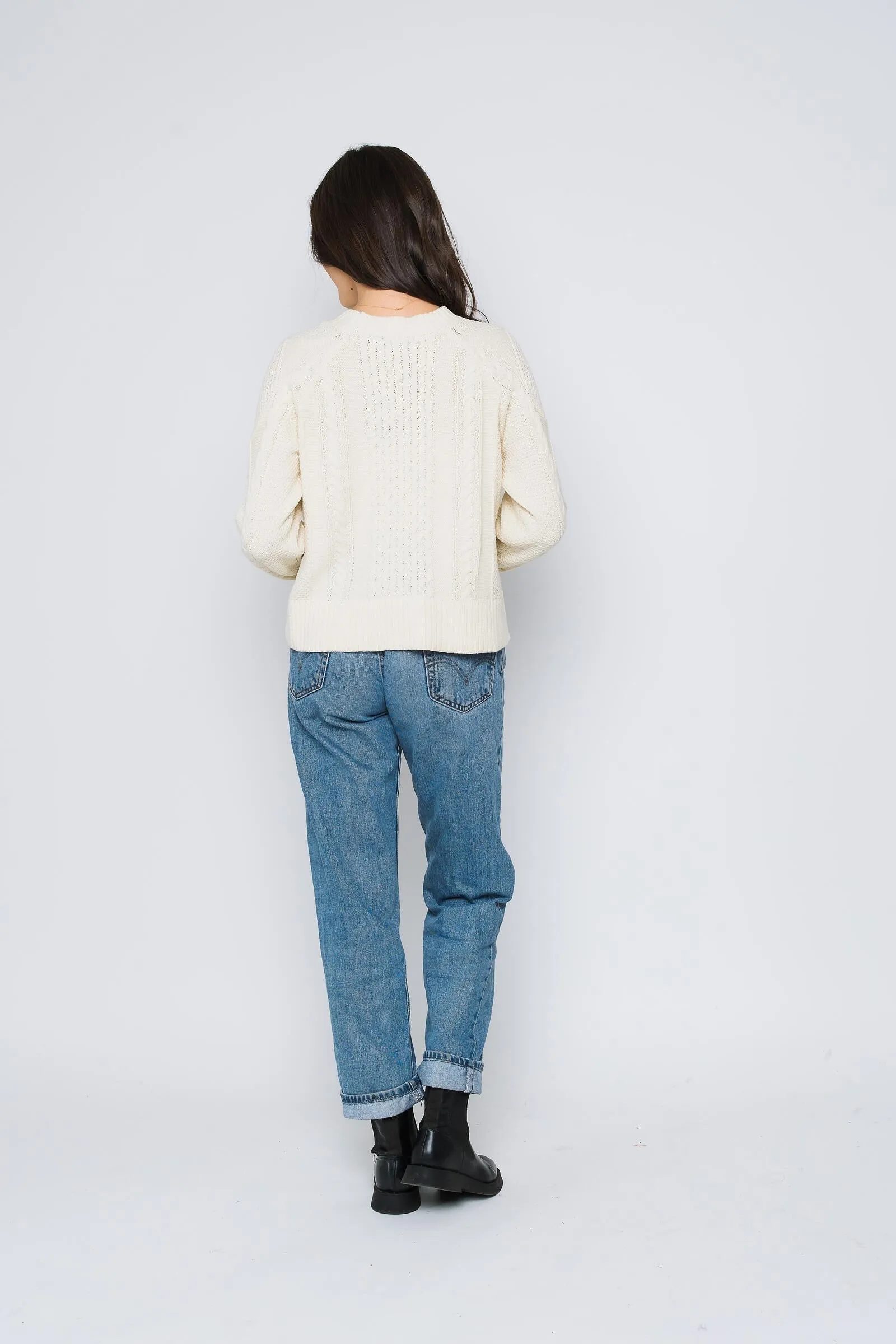 Willa Raglan Pullover