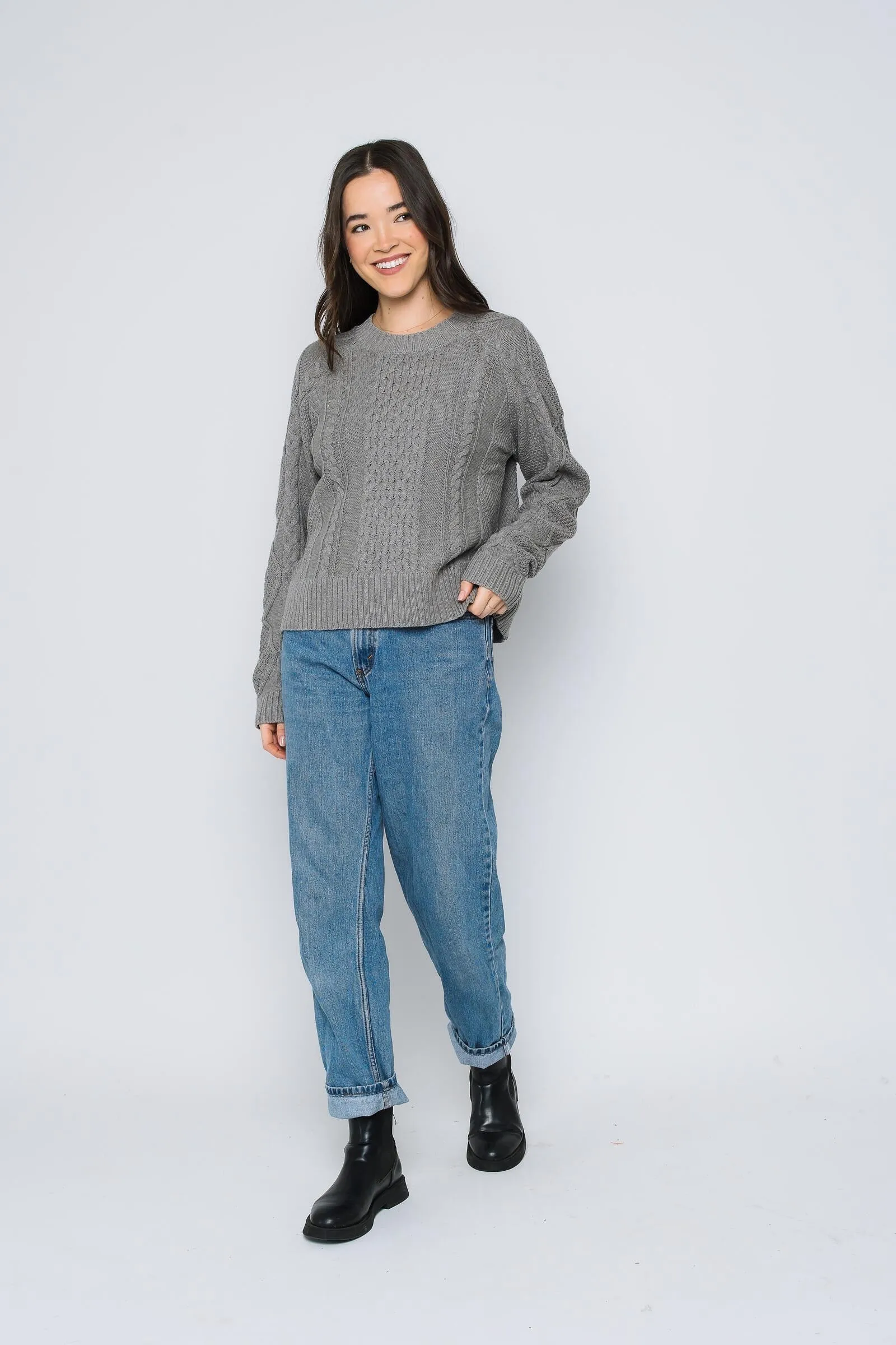 Willa Raglan Pullover