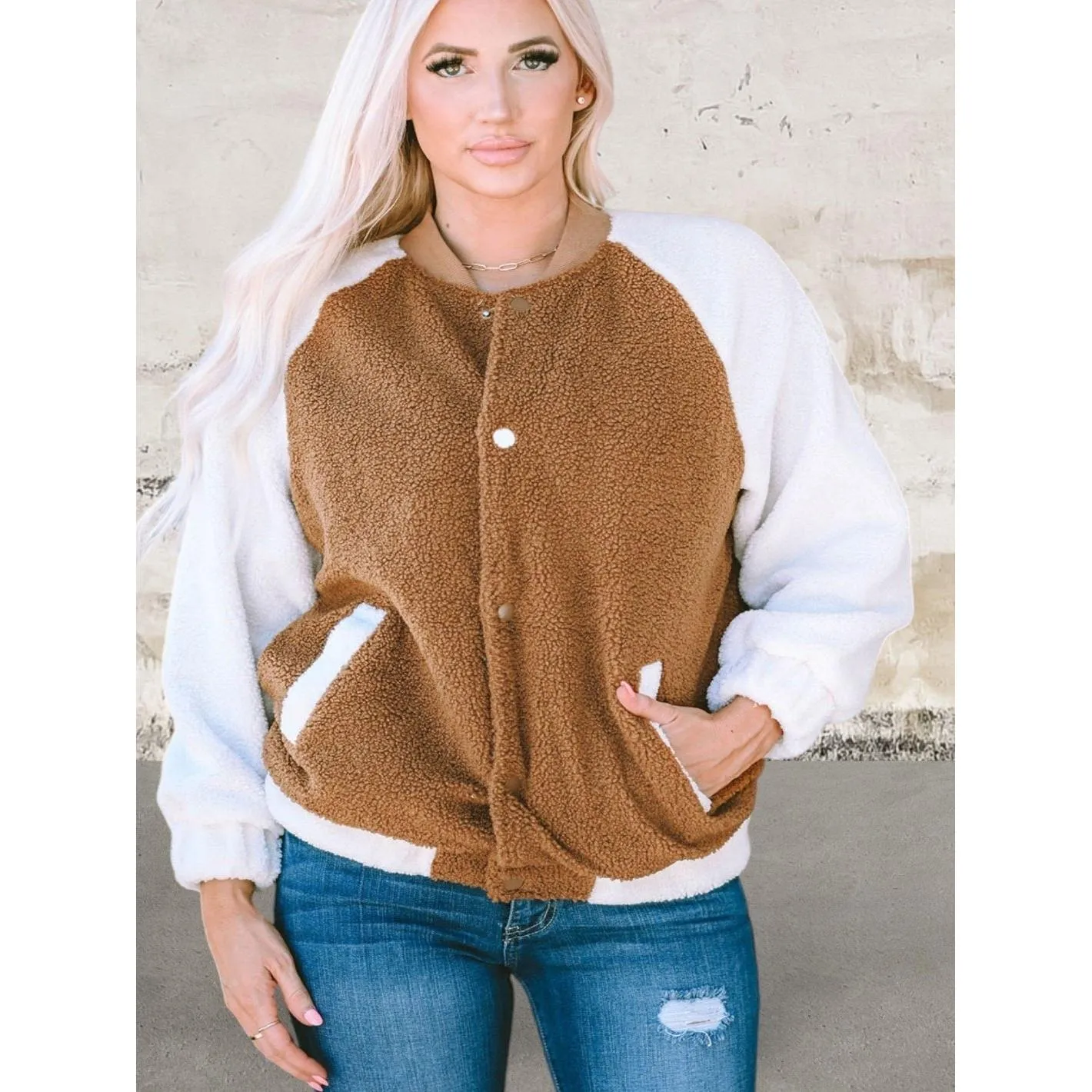 Women Long Sleeve Snap Button Sherpa Jacket