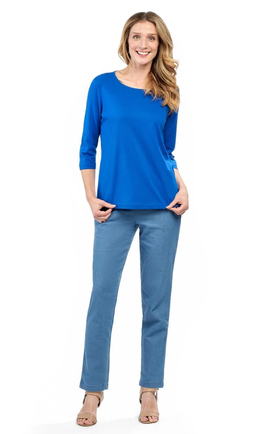 Women's 3/4 Sleeve Crew Neck Top – Comfortable Jersey Knit to Dress Up or Down